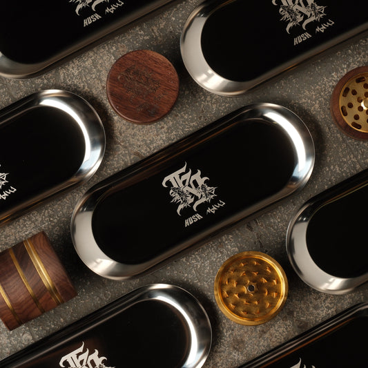 Kush Maui -  Chrome Rolling Tray